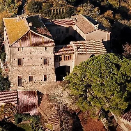 Castello Farnese, Roma, Sulla Via Francigena * רומא