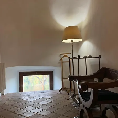 Castello Farnese, Roma, Sulla Via Francigena Casa de hóspedes
